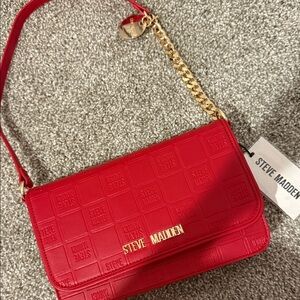 Steve Madden Red shoulder Bag with Gold Chain
